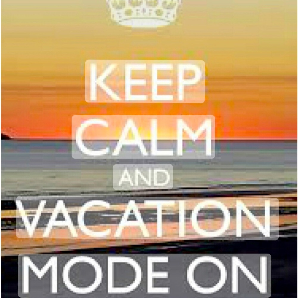 On Vacation. Temporarily closing closet until 3/22/26. Continue to like listings